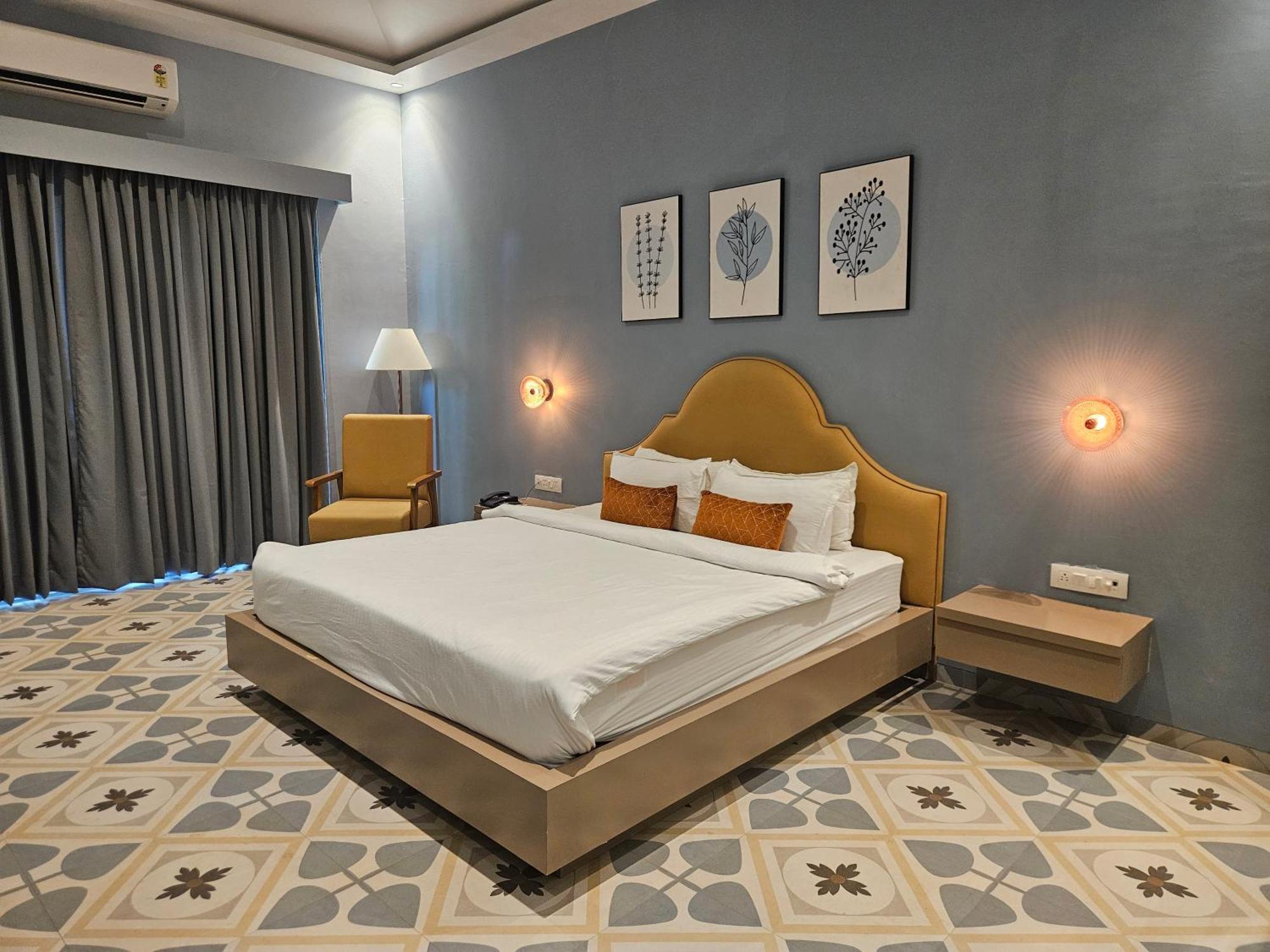 River Estates Luxury Resort & Spa Карджат Екстериор снимка