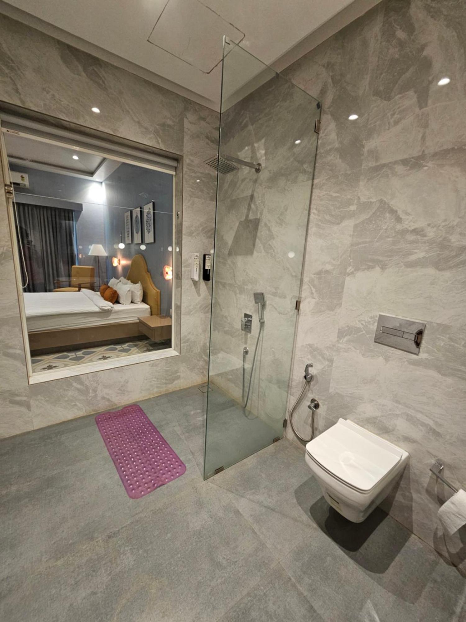 River Estates Luxury Resort & Spa Карджат Екстериор снимка